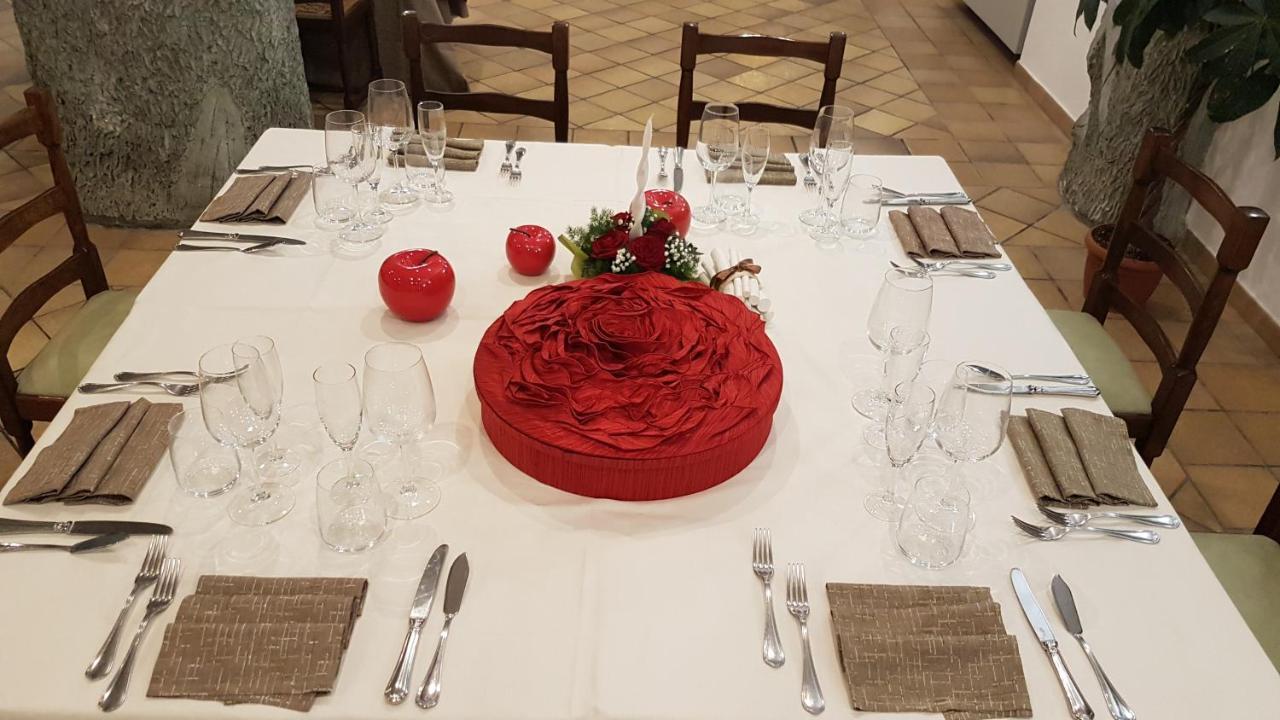 Hotel Ristorante La Campagnola Cassino Exteriör bild